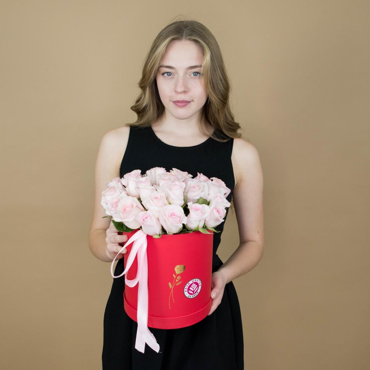 Розы розовые в шляпной коробке (код товара: 1920)