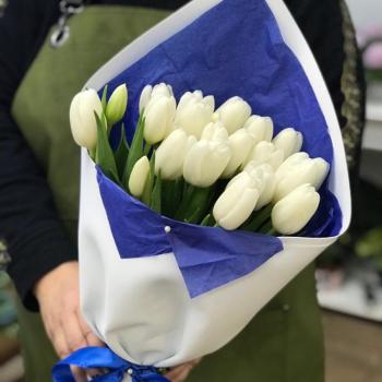 Белые тюльпаны 23 шт. код товара  322080