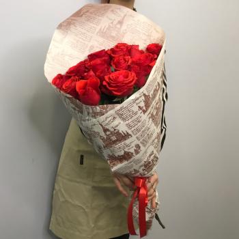 Красные розы 15 шт 60см (Эквадор) артикул букета  117440